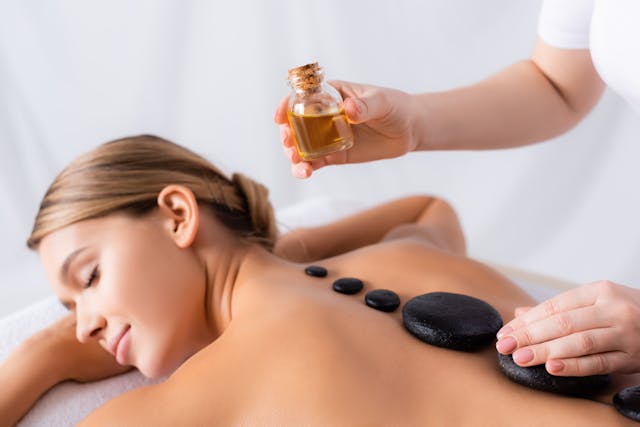hot stone spa from Broadbeach thai massage